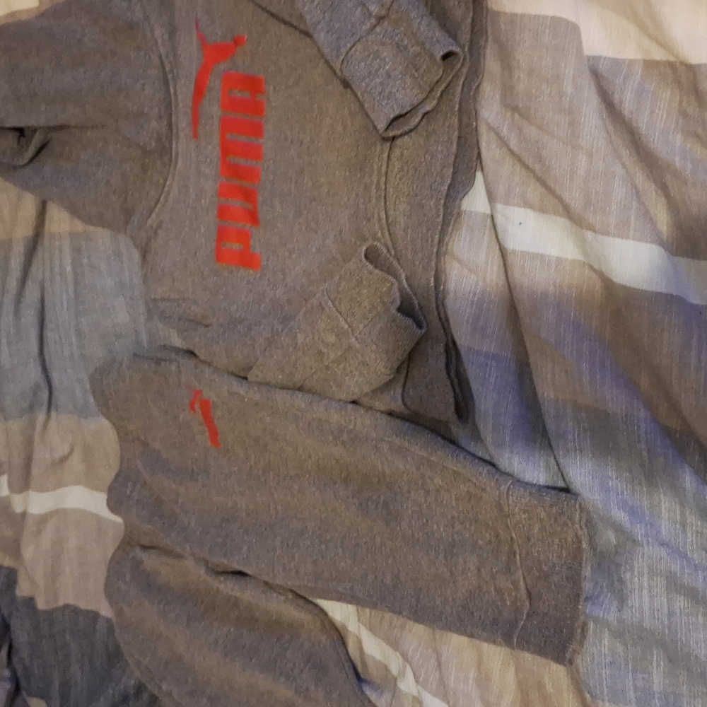 Boys sweatsuite